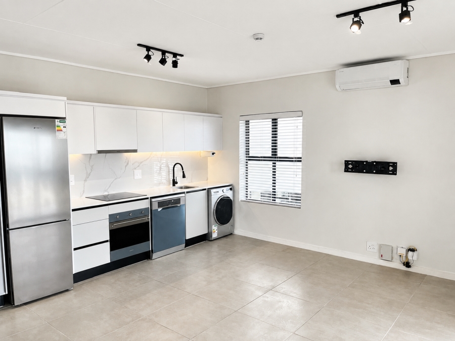To Let 1 Bedroom Property for Rent in Richwood Western Cape